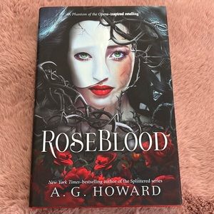 •HARDCOVER•✨ROSEBLOOD by A.G. HOWARD ✨